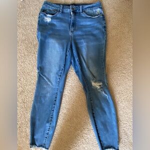 Judy Blue Medium Wash Distressed Women's Skinny Jeans size 14